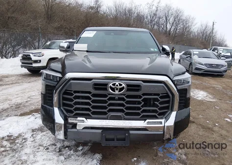 2024 Toyota Tundra 1794 Edition z USA, uszkodzony, nr VIN 5TFMA5DB3RX222995